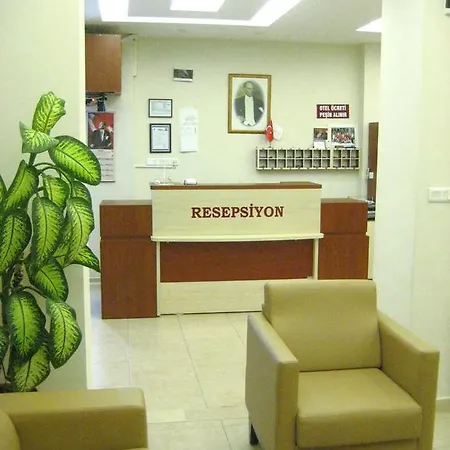 فندق Gelibolu Hotel غيليبولو